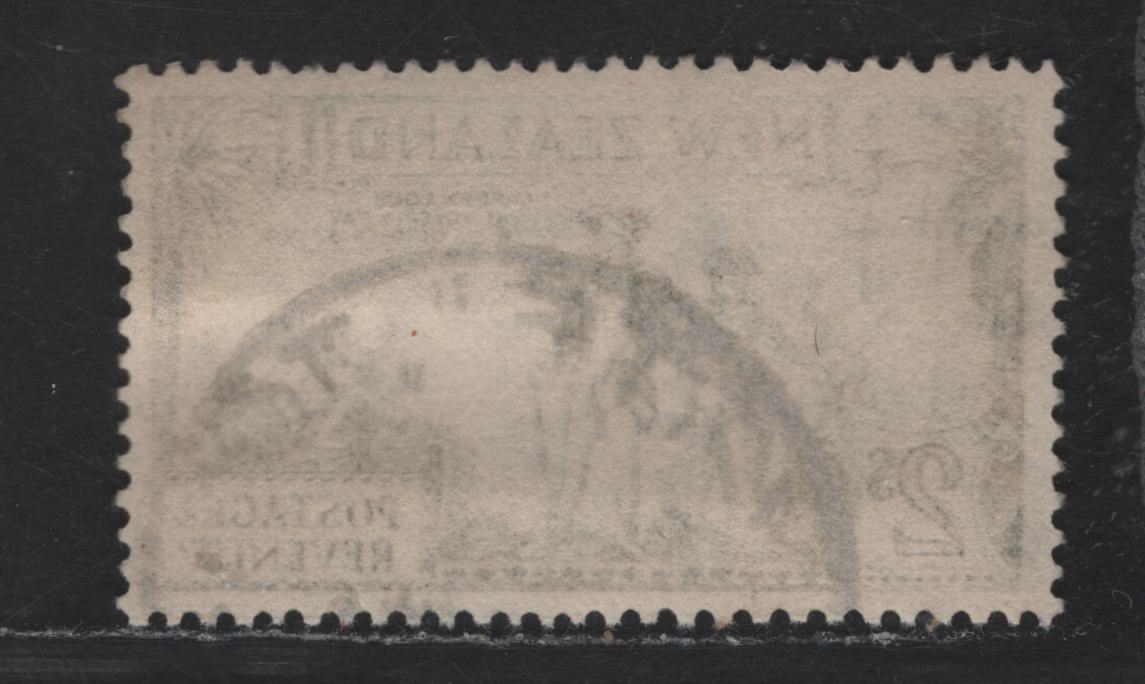 New Zealand SG#568 2/- Olive Green Capt. Cook, 1935-1936 Pictorial Issue, A Very Fine Used Singles, Perf 13-14x13.5, Single Wmk