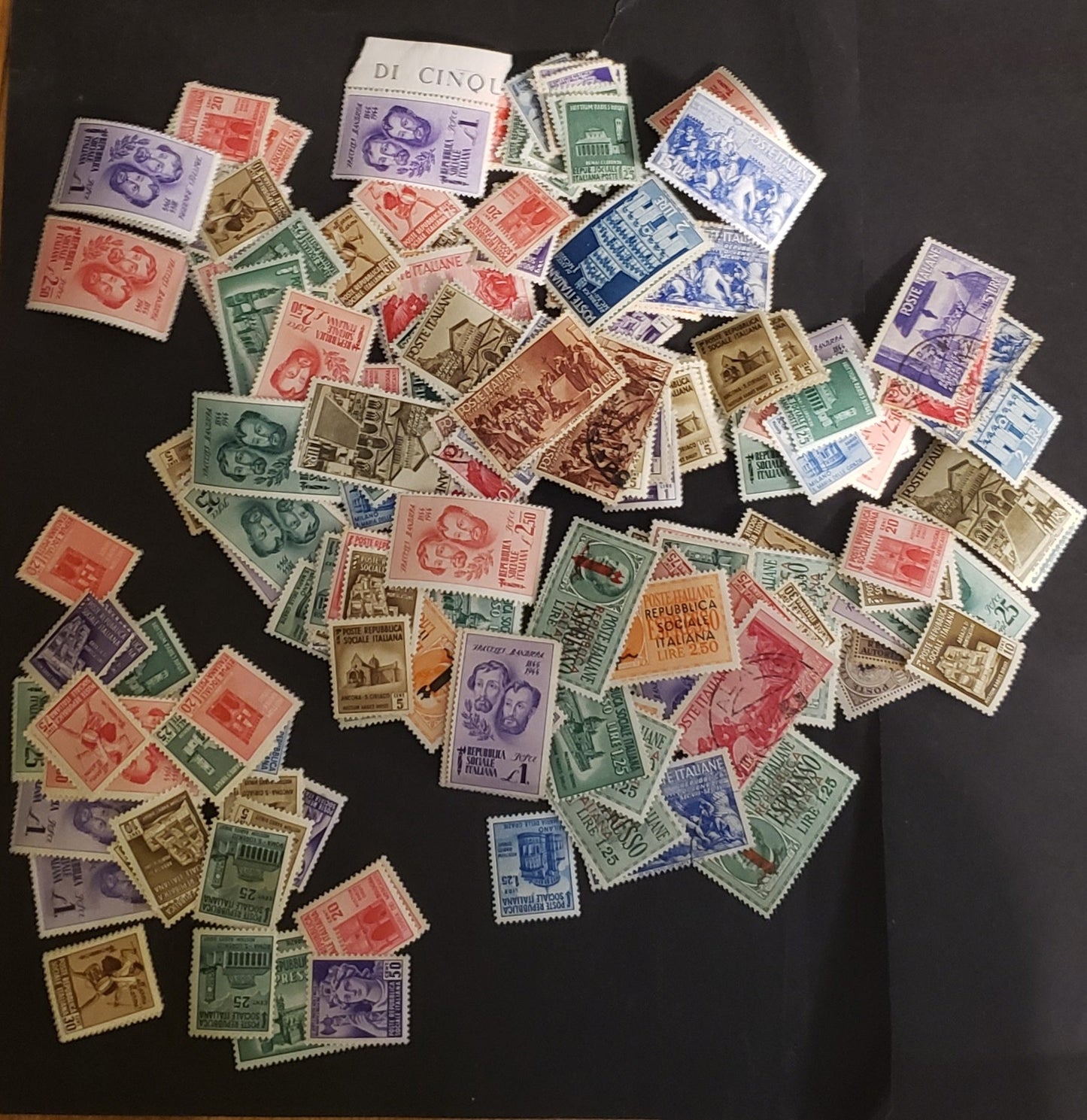 Lot 297 Italy 478/485, 1/EY1 5c/20L Brown-Green Various Designs, 1943-1946 Proclamation of Republic - Italian Social Republic Issues, 175-200 Fine& VF OG & NH Singles In a Small Glassine Envelope, Unchecked For Plate Flaws & Shades, Ideal For Study