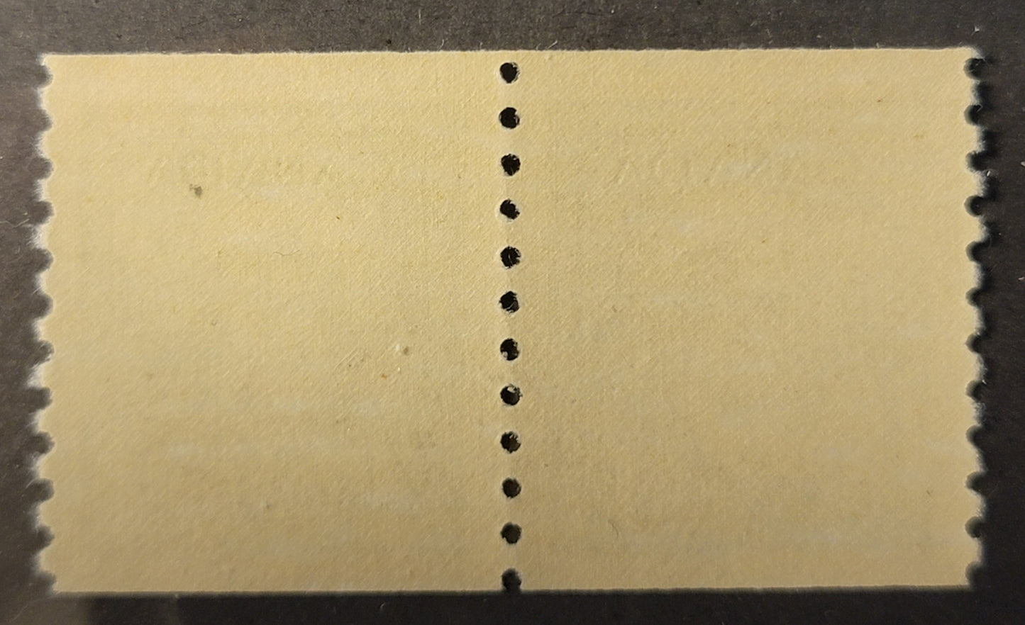 Lot 361 Canada (C) #278 1c Green, 1948 KGVI War Issue Coils, A VFNH Coil Pair, CBN-TTTTTT Paper, Perf 9.5 Vertical