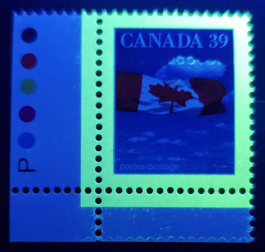 Canada #1166 39c Flag, 1988-1992 Mammal and Architecture Issue, A VFNH Example Showing Tag Residue on the Front