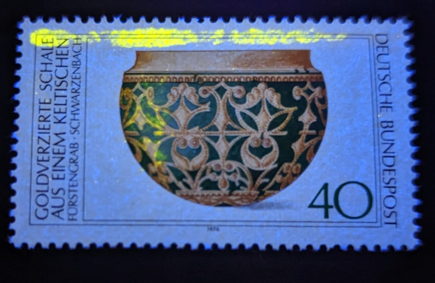 Lot 25 Germany SC#1219 40pf Multicolored 1976 Archeological Discoveries, With Faint Top Bar Tagging, A VFNH Example, Click on Listing to See ALL Pictures, Estimated Value $15 USD