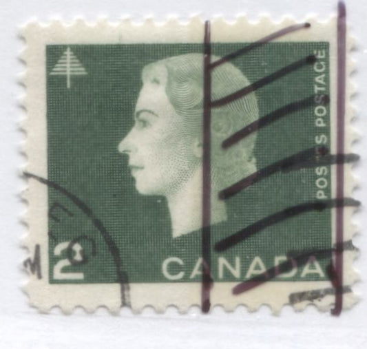 Lot 90 Canada #402pT1var 2c Green Queen Elizabeth II, 1962-1963 Cameo Issue, A Very Fine Used Single With W2aC Tagging, 10mm Bar