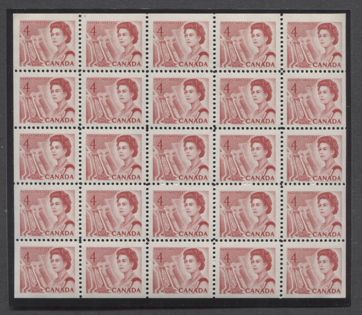 Lot 73 Canada #457b 4c Bright Carmine Rose Queen Elizabeth II, 1967-1973 Centennials, A VFNH Miniature Pane Of 25 On Off White DF2-fl Paper With Smooth Dex Gum, Red On Light Ivory Under UV