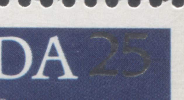 Canada #704var 25c Silver & Multicolored Queen Elizabeth II, 1977 Silver Jubilee Issue, 2 VFNH Singles With Raised & Dropped Silver '25', On LF3/LF3 & DF/DF Papers