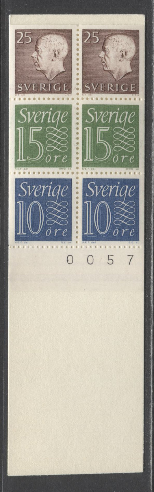 Lot 156 Sweden SC#580a (Facit #HA14A2O) 1965 Re-Engraved King Gustav VI Adolf Definitive Issue, 3-Line Text and Doves Back Cover, Inverted Pane, 4 Digits Of Control Number Visible in Selvedge,  A VFNH Booklet of 6 (2 +2+2), Estimated Value $10