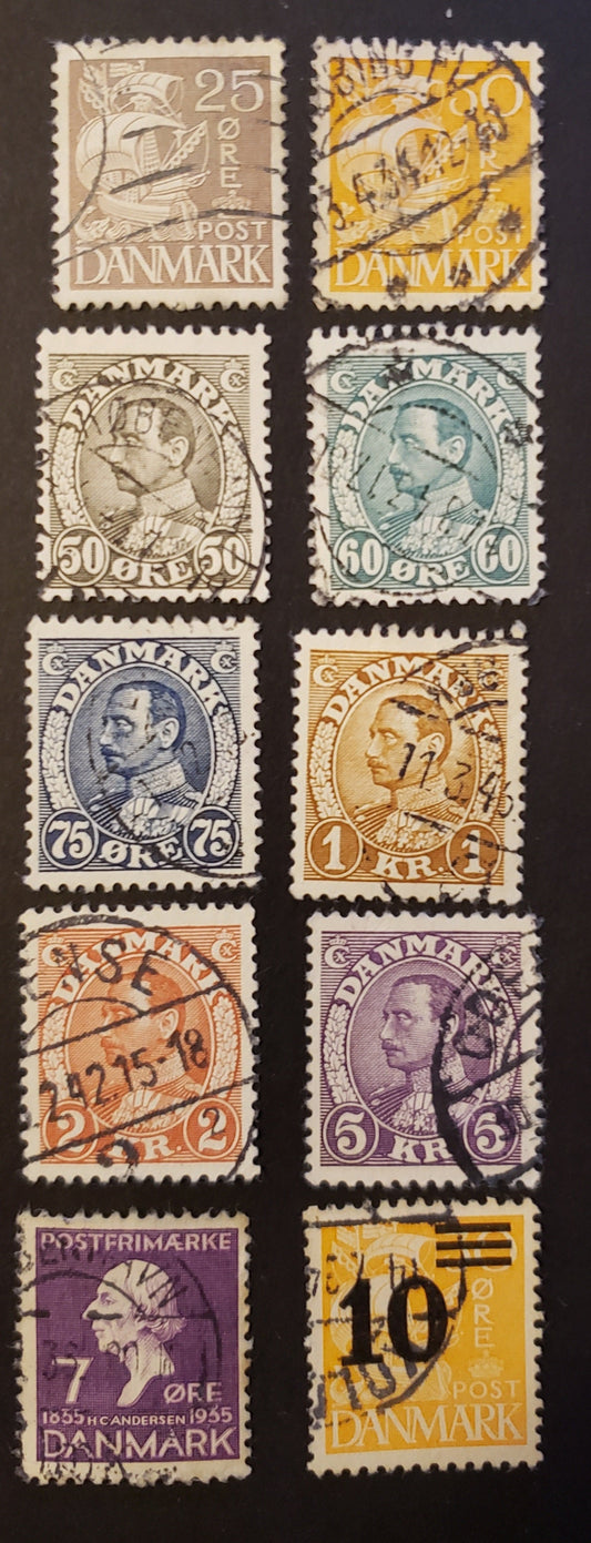 Lot 90 Denmark SC#234 1933-1935 Caravel / Cent. Of Fairy Tales Issues, 10 F-VF Used Singles, Click on Listing to See ALL Pictures, 2017 Scott Cat. $15.25