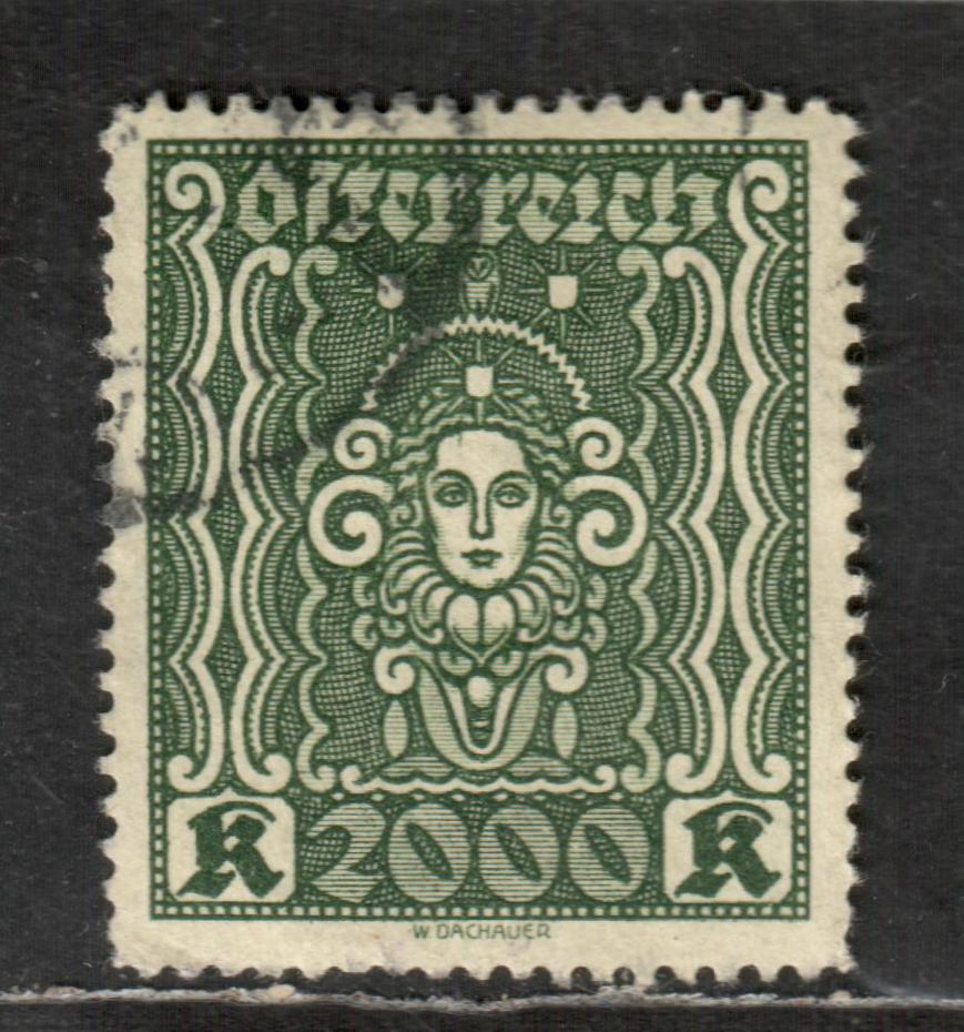 Lot 31 Austria SC#295c 2000k Dark Green 1922-1924 Symbols Of Art And Science Issue, 25 x 29 1/4mm Design Size, Perf 12 1/2, A Very Fine Used Single, Click on Listing to See ALL Pictures, 2022 Scott Classic Cat. $125