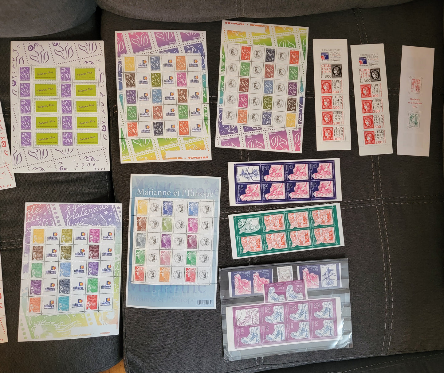 Comprehensive & Specialized Collection of VFNH French Definitives From 1940's to 2010's