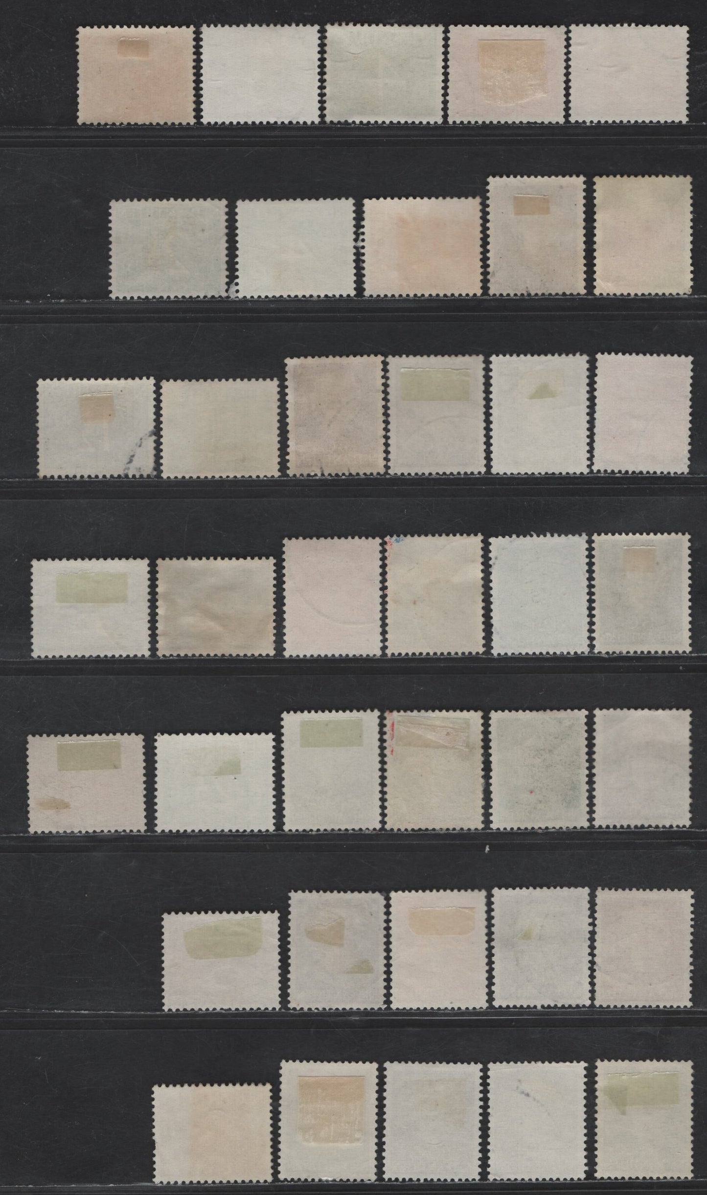 Lot 354 Netherlands Antilles SC#208-225 1c - 50c Red Brown - Olive Green Queen Juliana, 1950-1979 Queen Juliana Issue, 38 Fine/Very Fine Used Singles