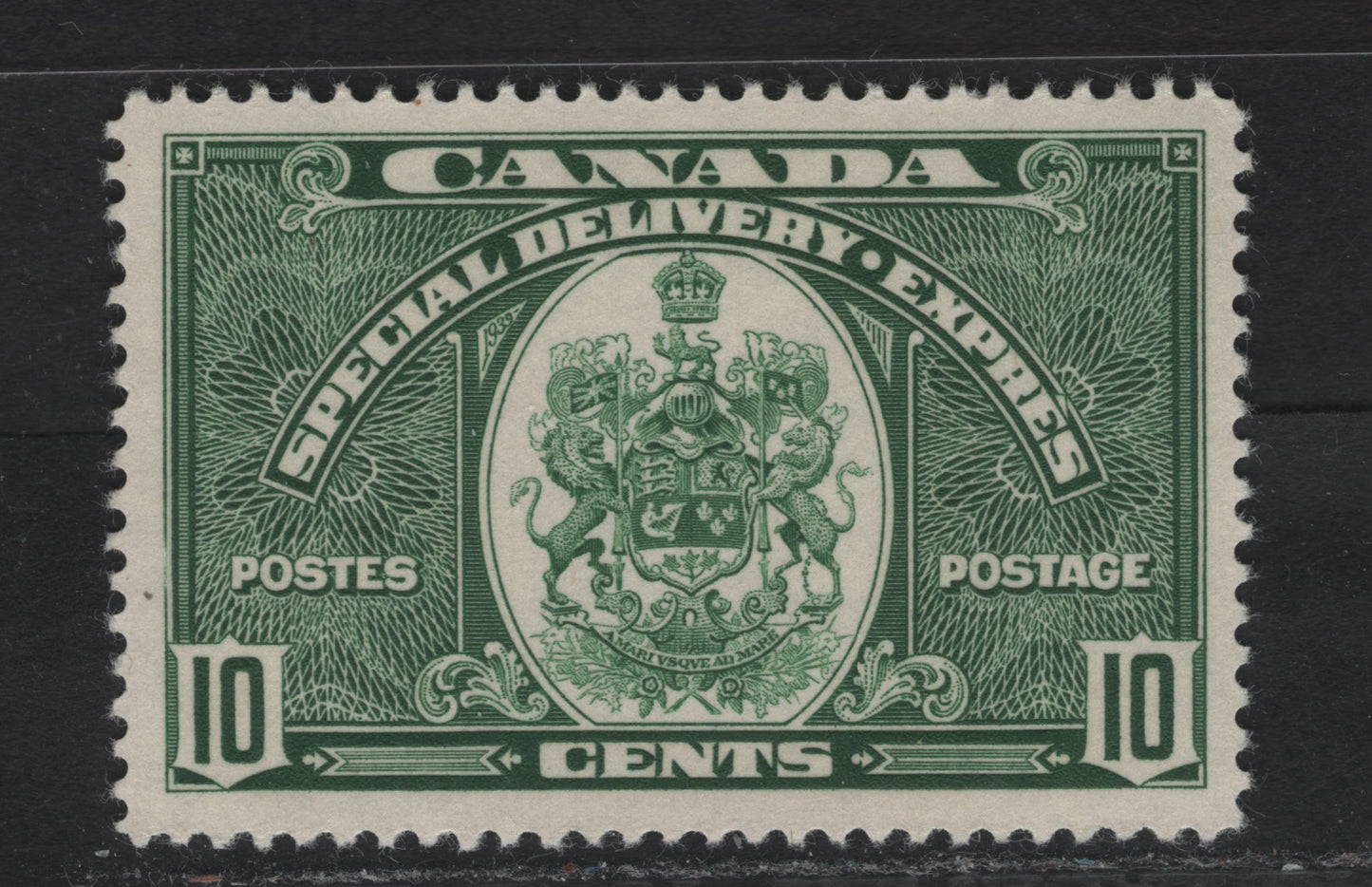 Lot 346 Canada #E7 10c Deep Green Emblem, 1939 Special Delivery Issue, A VFOG Single, Paper/Gum CBN-LL, Perf 11.95x11.9