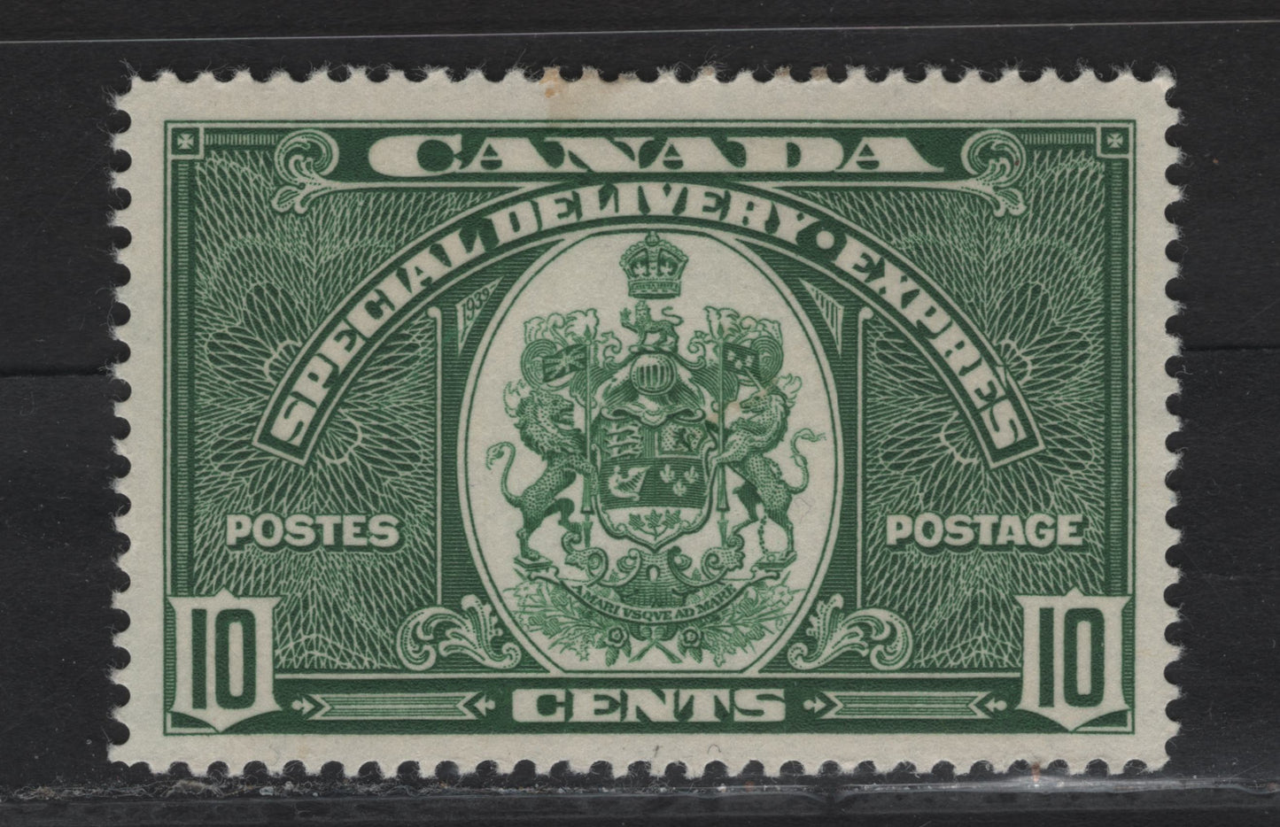 Lot 347 Canada #E7 10c Deep Green Emblem, 1939 Special Delivery Issue, A VFOG Single, Paper/Gum CBN-LL, Perf 11.9x11.95