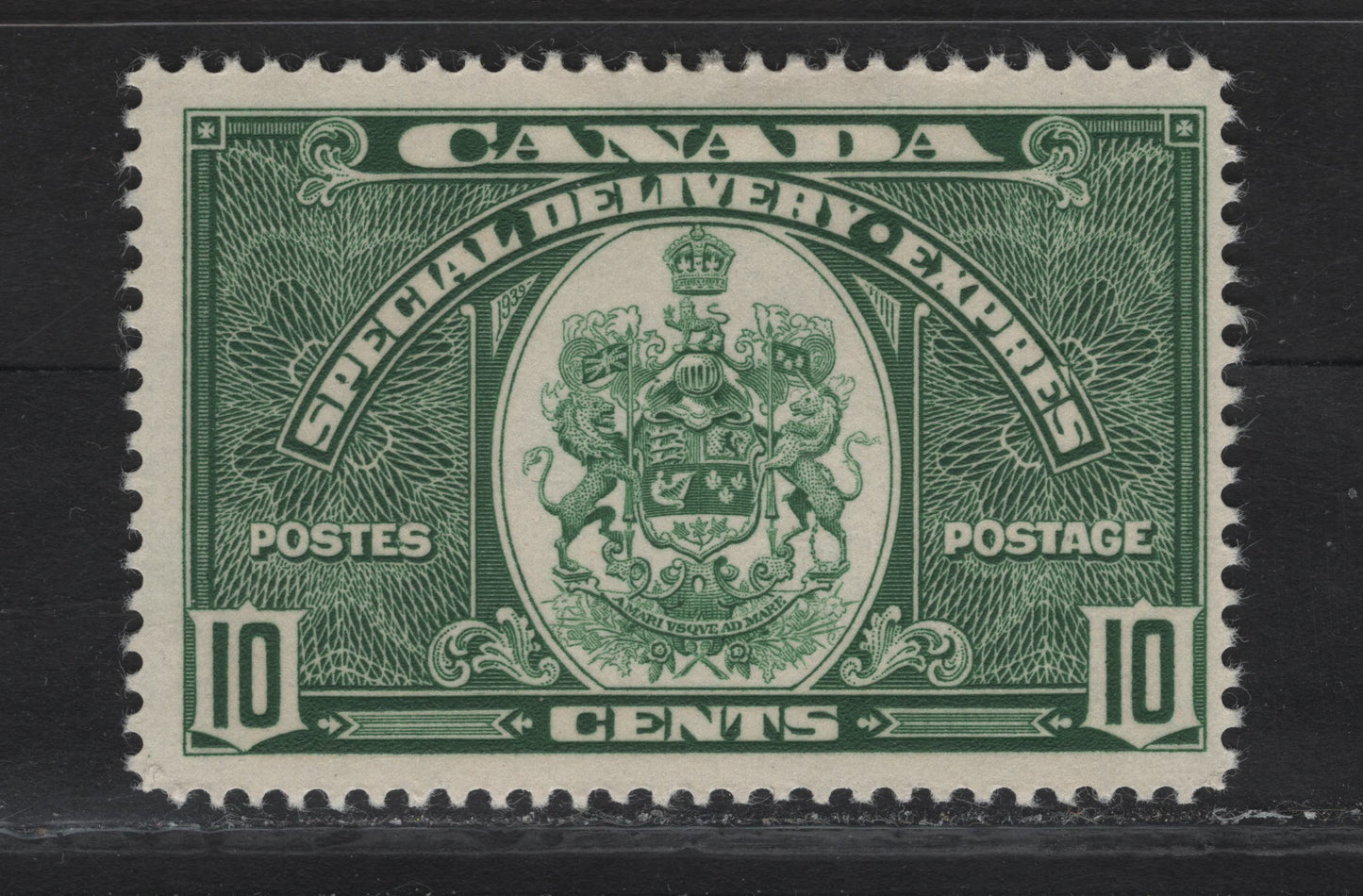 Canada #E7 10c Deep Green Emblem, 1939 Special Delivery Issue, A FOG Single, Paper/Gum CBN-LL, Perf 11.9x11.95