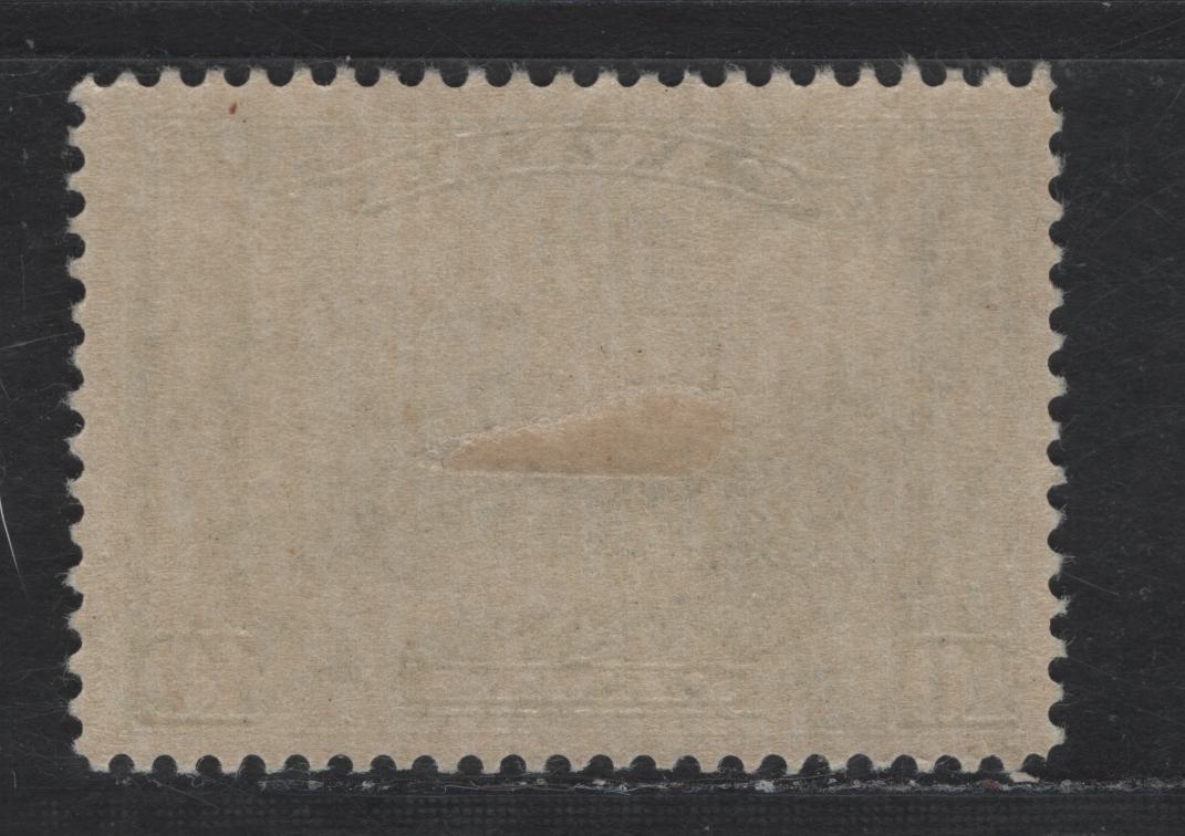 Lot 261 Canada #155 10c Green Mount Hurd, 1928-1929 Scroll Issue, A FOG Single, Paper ABN-M