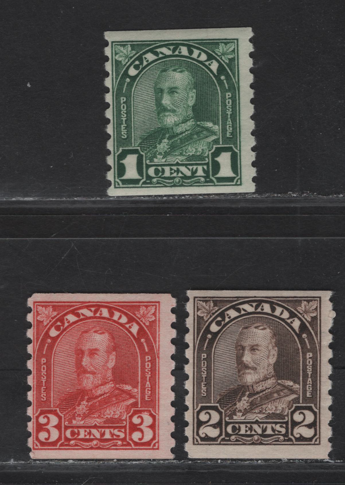 Lot 255 Canada #179, 182-183 1c - 3c Myrtle Green - Deep Scarlet Red King George V, 1930-1931 Arch/Leaf Coil Issue, 3 FNH Singles, Papers BABN-Y & BABN-AA, All Rotary Bar Perforated