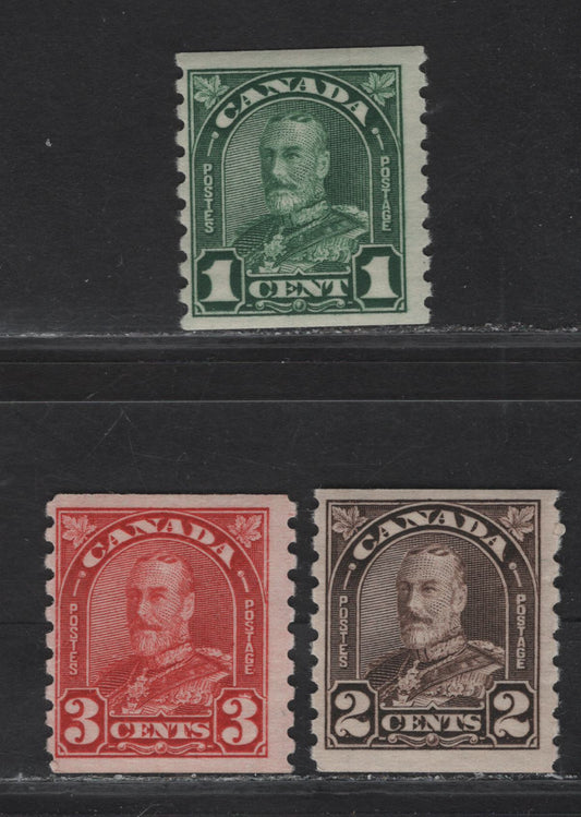 Lot 255 Canada #179, 182-183 1c - 3c Myrtle Green - Deep Scarlet Red King George V, 1930-1931 Arch/Leaf Coil Issue, 3 FNH Singles, Papers BABN-Y & BABN-AA, All Rotary Bar Perforated