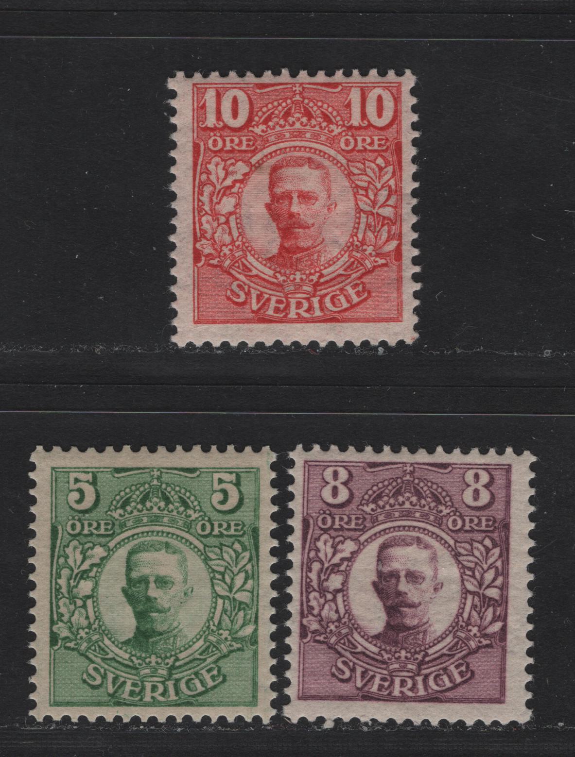 Lot 42 Sweden SC#77var, 79var, 80var (Facit #79Bz, 81Bz) 5o - 10o Green - Carmine Gustaf V, 1910-1919 King Gustaf V Portraits Issue, 3 F/VFOG Singles, KPL Wmk , The Marginal Wmk