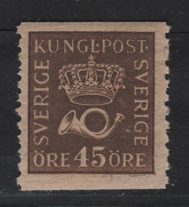 Lot 64 Sweden SC#147var (Facit# 160) 45o Grayish Brown Crown & Post Horn, 1920-1934 Crown & Post Horn Issue, A FOG Single, Type 1, Rather Than The Common Type 2