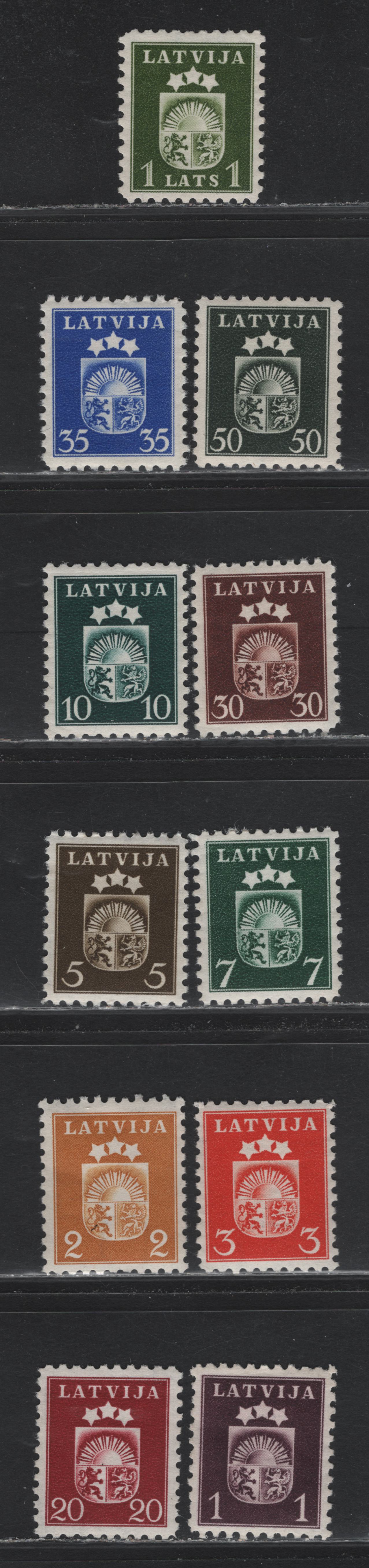 Lot 314 Latvia SC#217-229 1s - 1l Dark Violet Brown - Olive Green , 1940 Arms Issue, 13 VFOG Singles