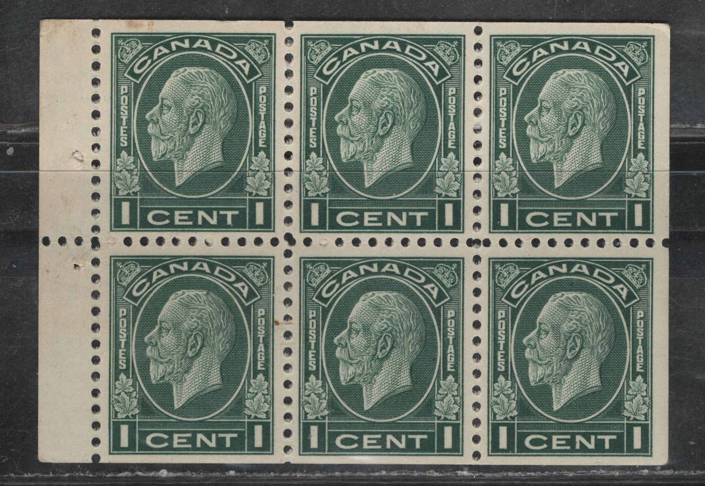 Lot 385 Canada (C) #195b 1c Deep Green , 1932 Medallion Issue, A VFNH Booklet Pane Of 6, BABN-JJ Paper, Stamp Dimensions Are 18.25x22mm And Perforation Is 10.85x10.9