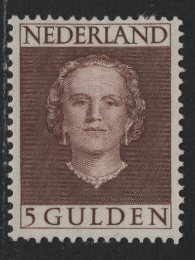 Lot 320 Netherlands SC#321var 5g Deep Orange Brown , 1949 Queen Juliana Issue, A VFOG Single, Type II, Showing Left Eye Shadow Lines Merging With Bridge Of Nose