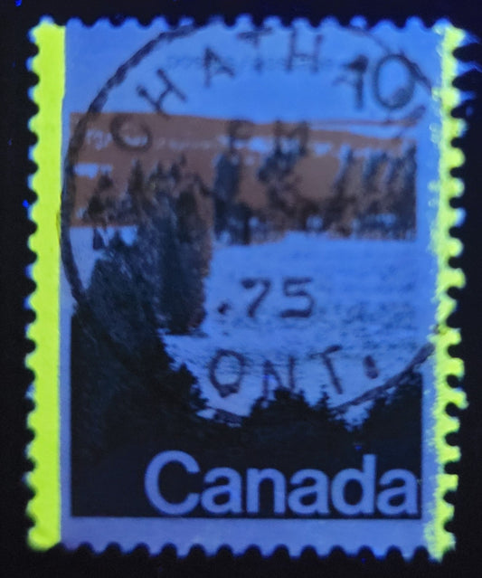 Canada #594ivar 10c Multicoloured Forests, 1972-1979 Landscape Definitive Issue, A VF Used Single Type 1, LF3/LF3 Smooth Paper, Weak Right Tag Bar, Screened Background, September 11, 1975 Chatham, ON SON CDS