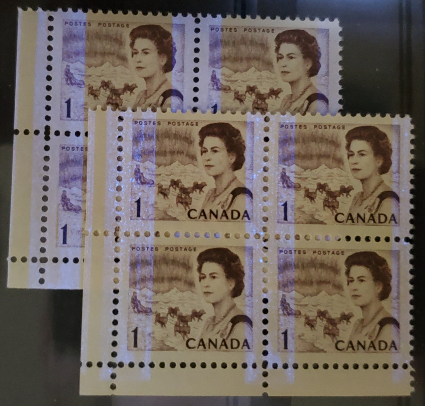 Canada #454p var 1c Deep Dull Violet Brown Northern Lights & Dogsled Team, 1967 - 1973 Centennial Definitives - Low Values Issue, 3 VFNH Pairs With W2B Tagging Showing Normal And Narrow Spacing Between Tag Bars, DF Greyish Paper, Smooth Dex