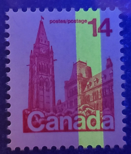 Lot 479 Canada #715ix T1  14c Rose red Parliament Buildings, 1977-1982 Floral and Environment Issue, A FNH Single With G2aC Tagging Error on MF Paper