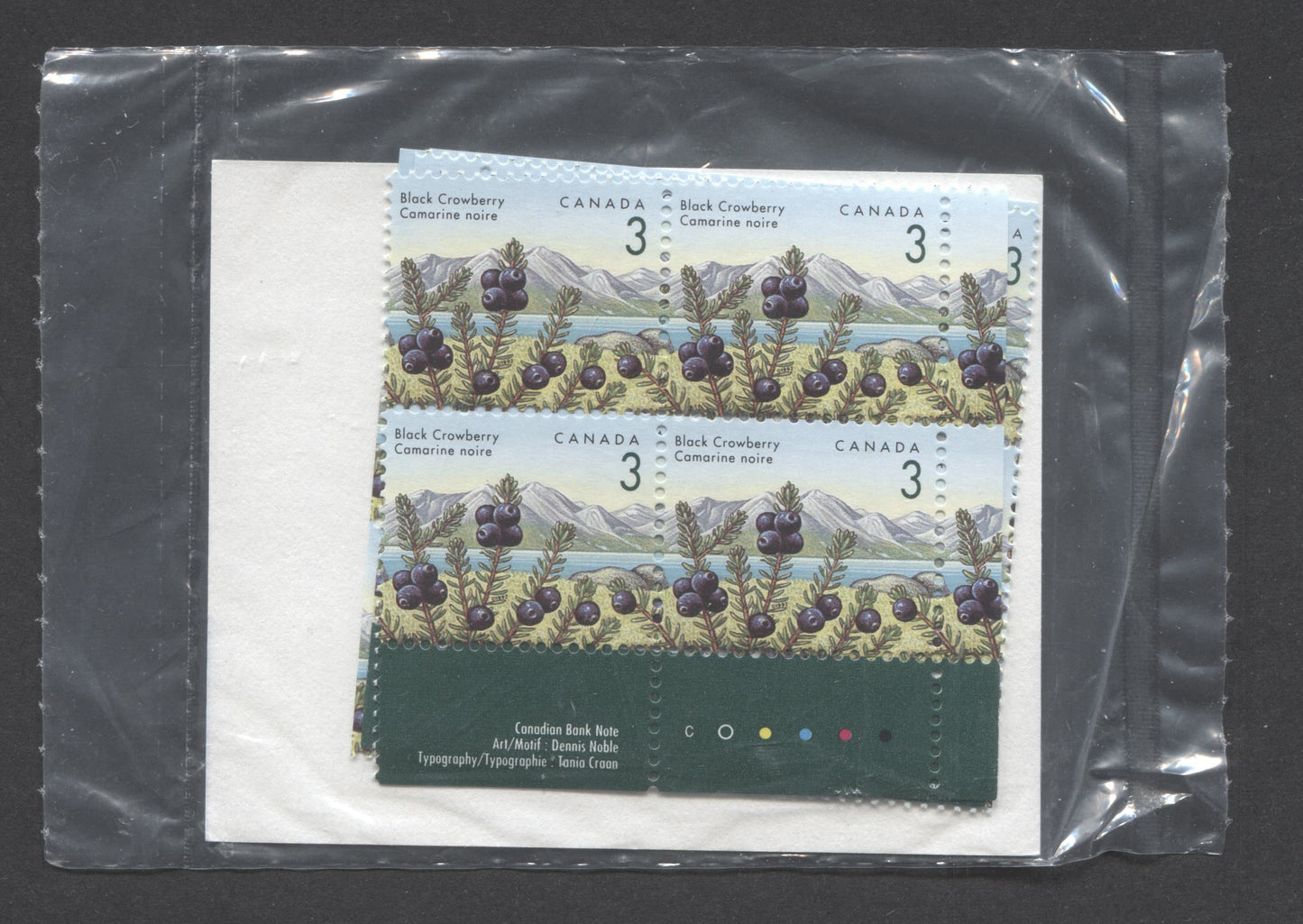 Lot 10 Canada #1351ii 3c Multicoloured 1992 - 1998 Edible Berries Definitive Issue, Canada Post Sealed Pack of Inscription Blocks, CBN Printing On DF CPP Paper, With HB Type 6B Insert Card, VFNH, Unitrade Cat. $13.75