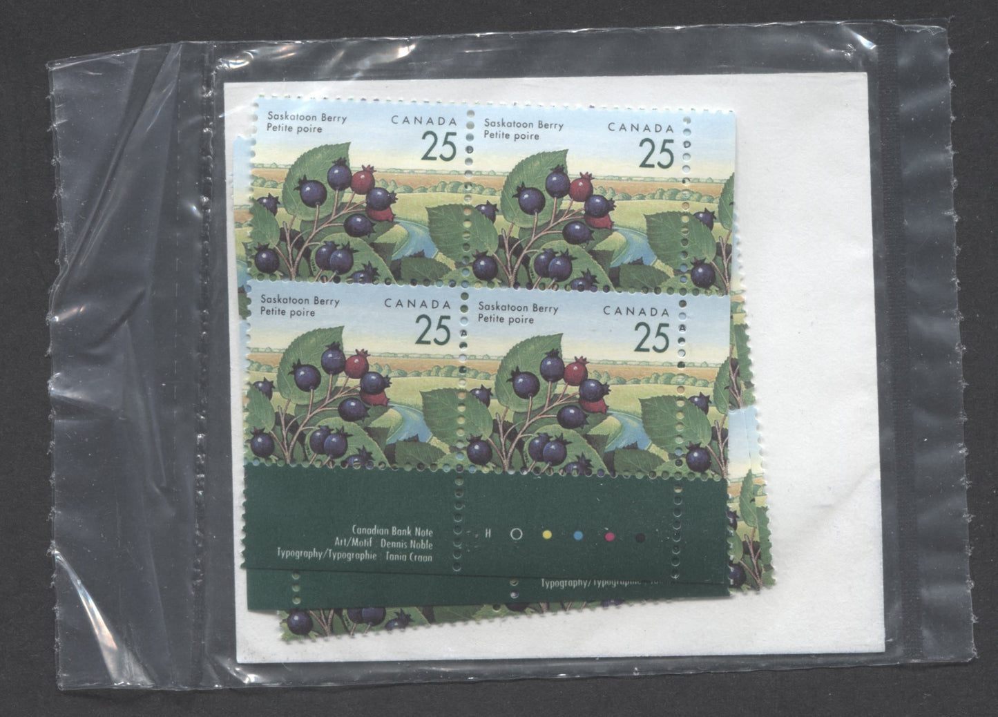 Lot 28 Canada #1355i 25c Multicoloured 1992 - 1998 Edible Berries Definitive Issue, Canada Post Sealed Pack of Inscription Blocks, CBN Printing On DF Harrison Paper, With HB Type 6A Insert Card, VFNH, Unitrade Cat. $25