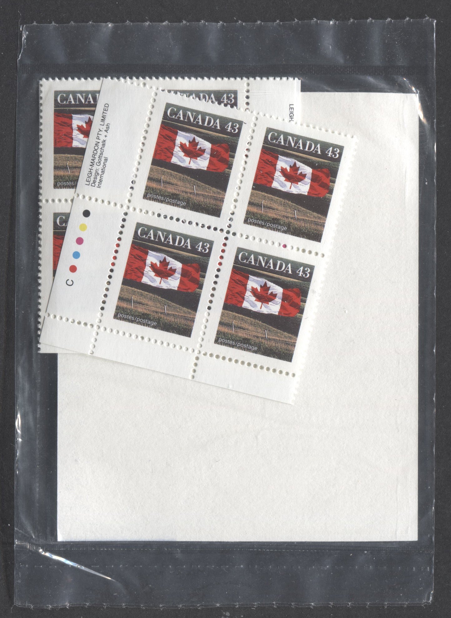 Lot 33 Canada #1359c 43c Multicoloured 1992 Domestic First-Class Rate Issue, Canada Post Sealed Pack of Inscription Blocks, Leigh Mardon Printing On DF CPP Paper, With HB Type 6A Insert Card, VFNH, Unitrade Cat. $30