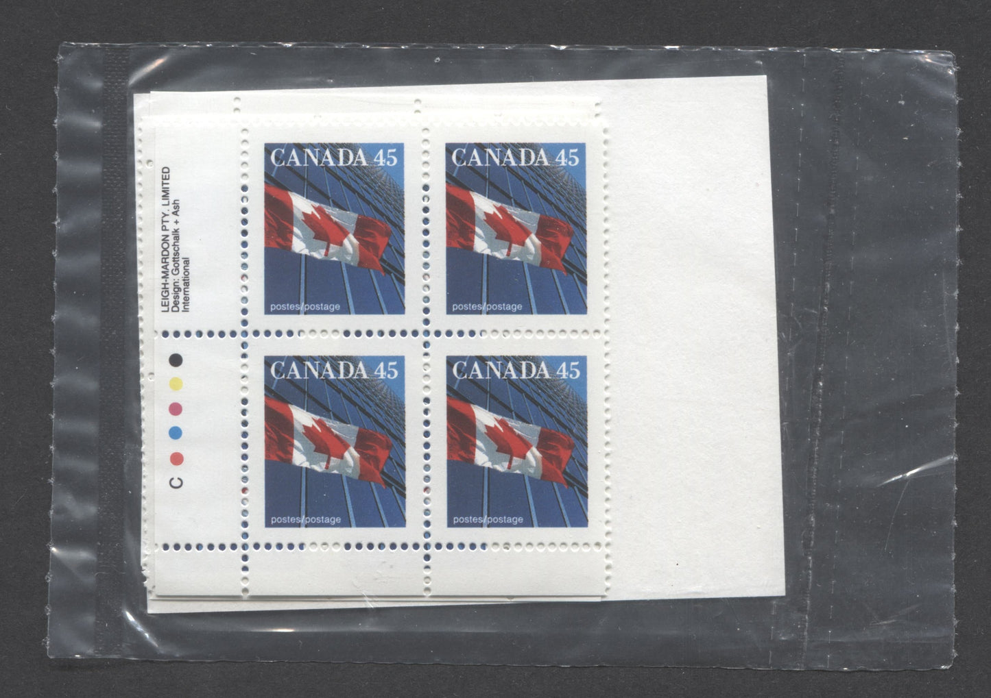 Lot 39 Canada #1361 45c Multicoloured 1995 Domestic First-Class Rate Issue, Canada Post Sealed Pack of Inscription Blocks, Leigh Mardon Printing On DF CPP Paper, With HB Type 6C Insert Card, VFNH, Unitrade Cat. $20