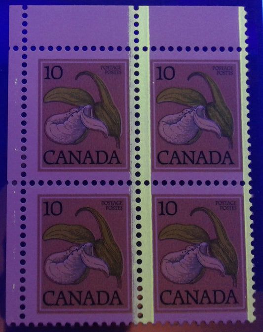 Lot 306 Canada #786T3a 10c Multicoloured Lady's Slipper, 1977-1982 Floral & Environment Issue, a Fine  UL Field Stock Block Showing the Left Tag Bar Missing on Left Stamp (G2cR)