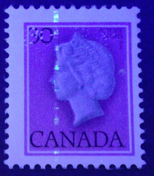 Canada #791T9 30c Deep Magenta And Black Queen Elizabeth II, 1977-1982 Floral & Environment Issue, A Fine Used Single, Showing No Tagging Except for a Narrow Dotted Bar