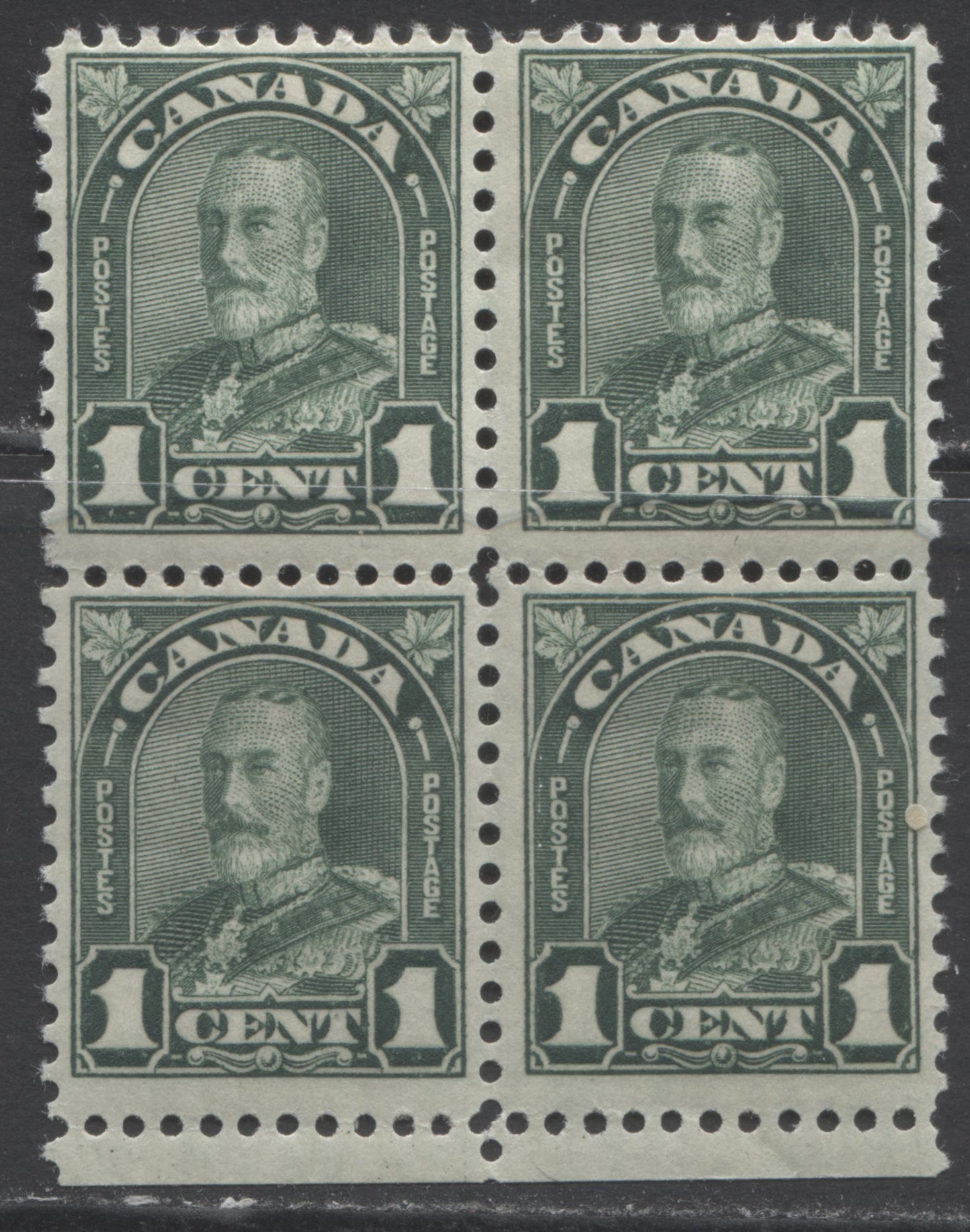 Lot 164 Canada #163iii 1c Deep Green King George V, 1930-1931 Arch/Leaf Issue, A VFNH Bottom Block Of 4 Showing A Retouch To Major Re-entry