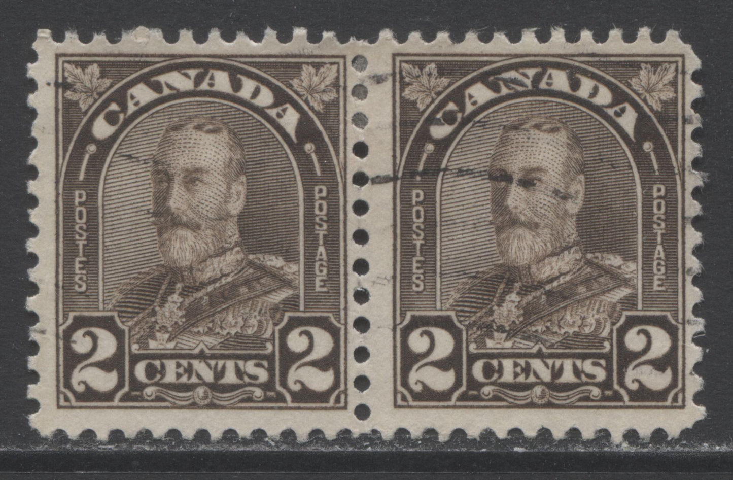 Lot 189 Canada #166var 2c Dark Brown King George V, 1930-1931 Arch/Leaf Issue, A Fine Used Pair With A Flaw In "N" Of Cents, Plate 8 LL Pos 83