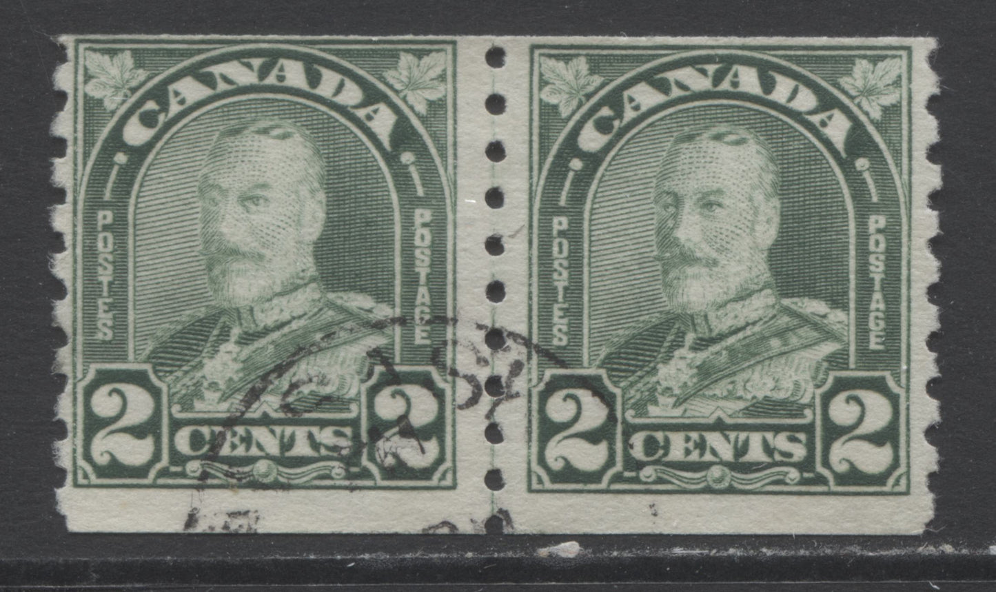 Lot 238 Canada #180iii 2c Dull Green King George V, 1930-1931 Arch/Leaf Coil Issue, A Fine Used Coil Pair Showing The Cockeyed King Variety