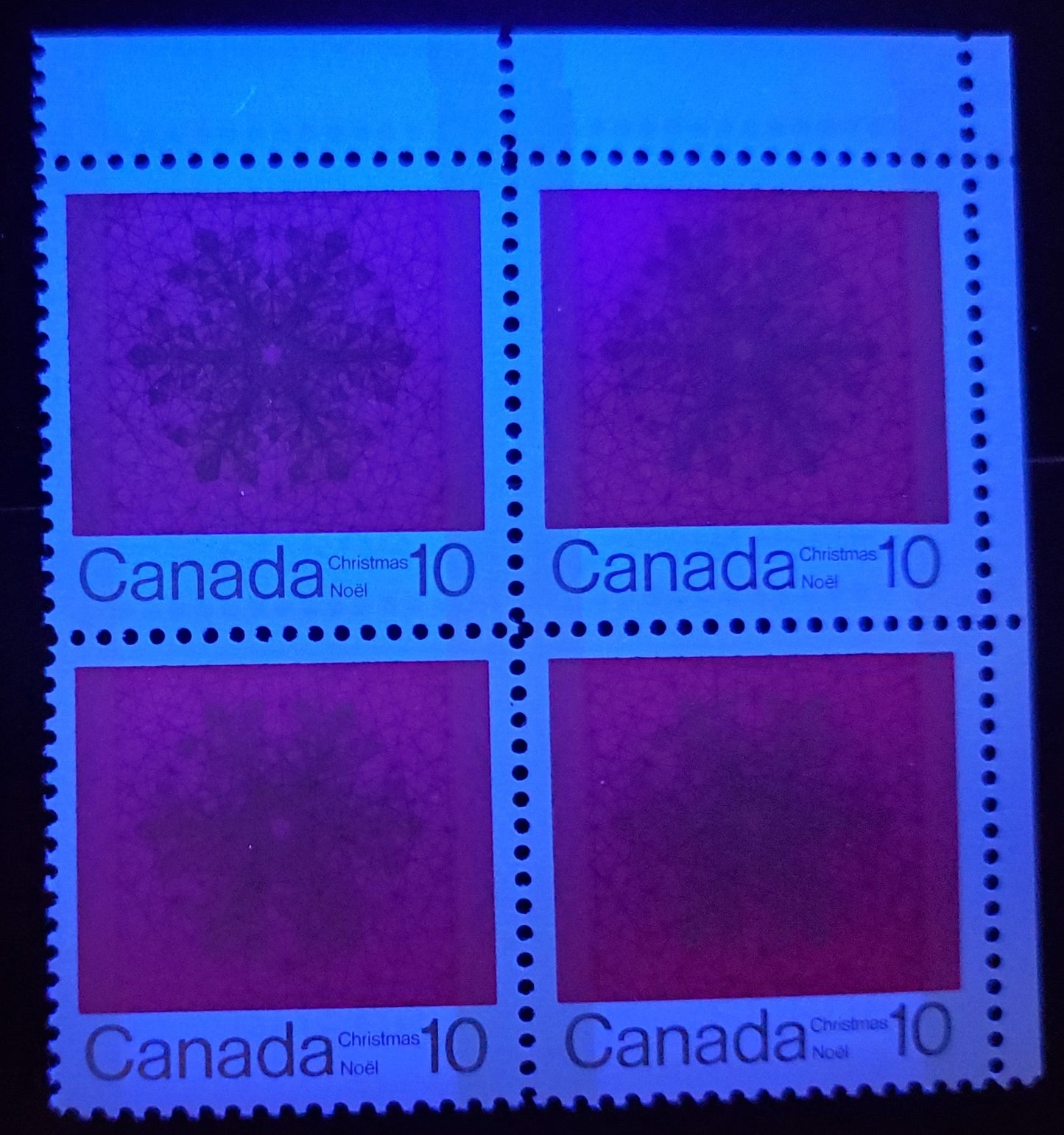 Lot 35 Canada #556pi 10c Deep Carmine And Silver, 1971 Christmas - Snowflakes Issue, A VFNH UR Block Of 4 W2B On HF Horizontal Ribbed Paper