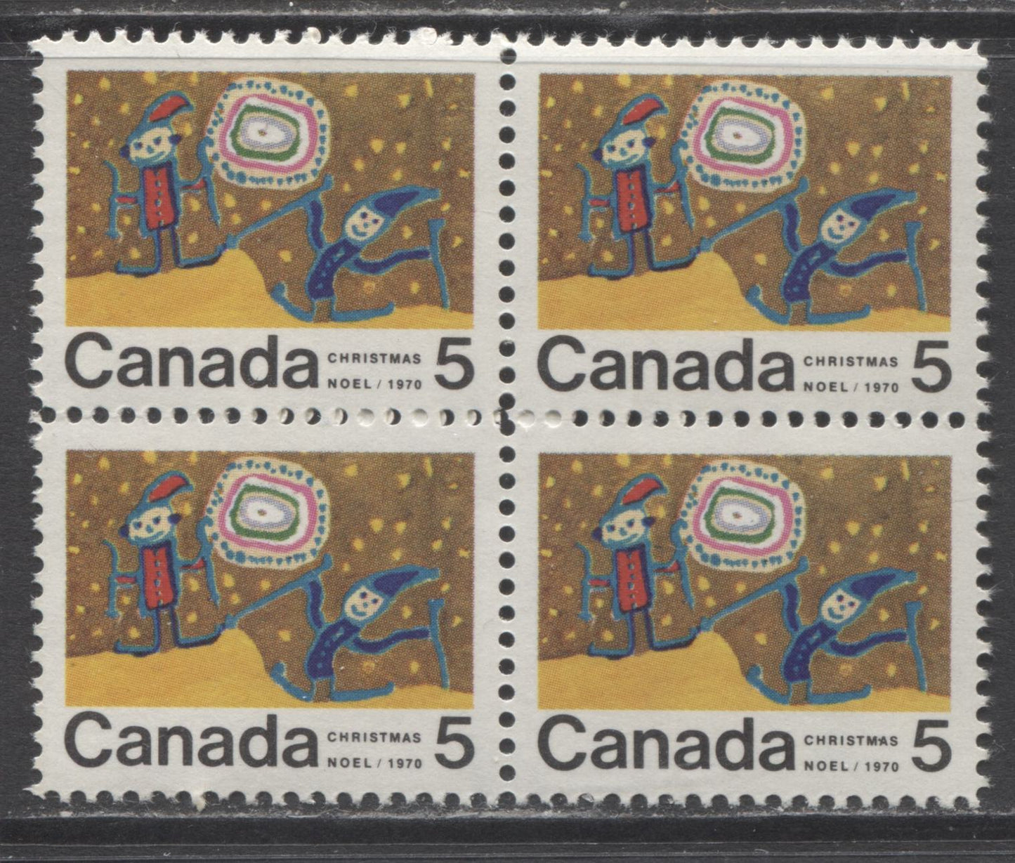 Lot 315 Canada #522i 5c Multicolored Children Skiing, 1970 Christmas Issue, A VFNH Center Block OF 4 With Dot Between M & A of Christmas