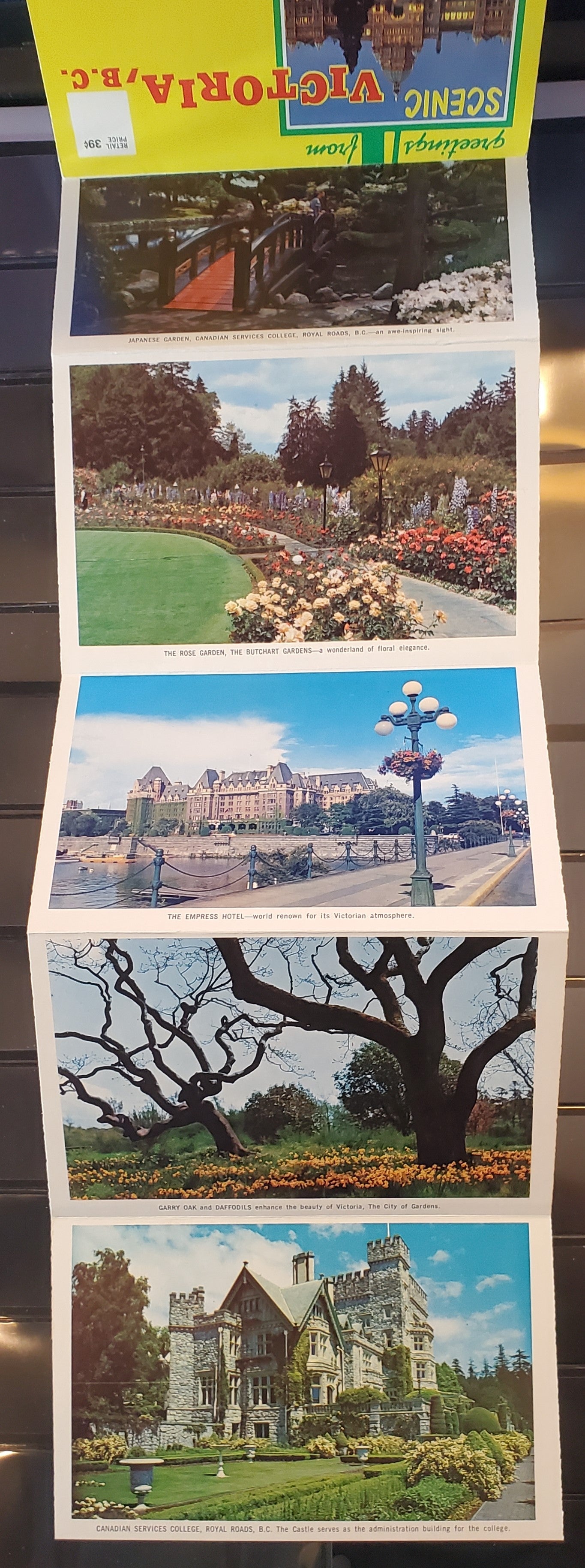 A Group of 2 Souvenir Postcard Folders From Victoria, BC, Showing The Butchart Gardens and Other Tourist Attractions, From The 1972 and 1974, Overall VF, Net Est. $10