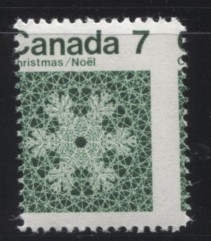 Lot 208 Canada #555var 7c Bright Green Snowflakes, 1971 Christmas Issue, A VFNH Misperfed Single On Scarce Horizontal Ribbed HF Paper, Perf 11.9