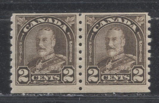Lot 257 Canada #182 2c Dark Brown King George V, 1930-1932 Arch Issue, A Fine NH Coil Pair